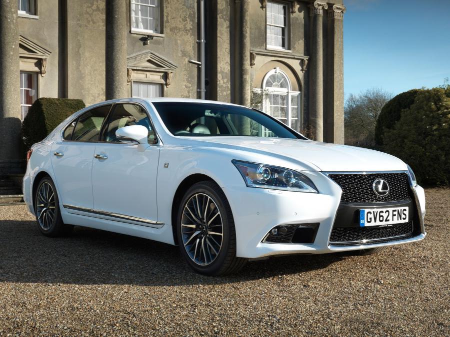  Lexus LS460 F-Sport 2012 года  (UK) (фото 3 из 16)